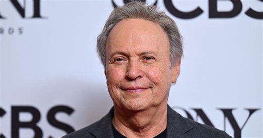 Billy Crystal Loses House of 46 Years in Los Angeles Wildfires