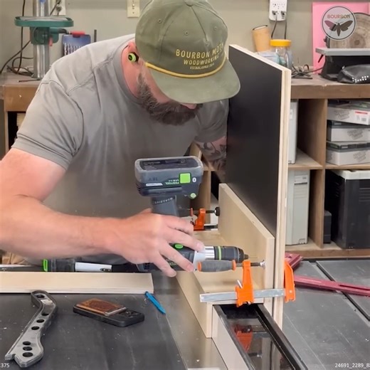 133K views · 1.2K reactions | DIY Universal Table Saw Fence | Bourbon Moth Woodworking | Facebook