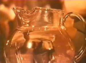 1966- Kids doing hip GoGo dancing with Bugs Bunny for this very vintage Kool-Aid commercial !!! #1960sfashion #memories #memoriesin8mm #bugsbunny #vintagestyle #VintageVibes #ClassicTV #classiccartoons | Memories In 8mm