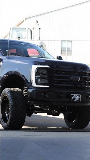 ‘24 Ford F250 King Ranch 6” LIFTED CUSTOM Super Duty