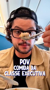 Classe executiva rumo à França! Mostrei tudo o que eu comi e bebi nesse voo, minhas escolhas do começo ao fim da viagem. Se você também é curioso pra saber como é a comida e a experiência da business class, bora assistir. 🇫🇷 #mohindi #mohamadhindi #classeexecutiva #avião #businessclass #viagem #frança #vlog | Mohamad Hindi