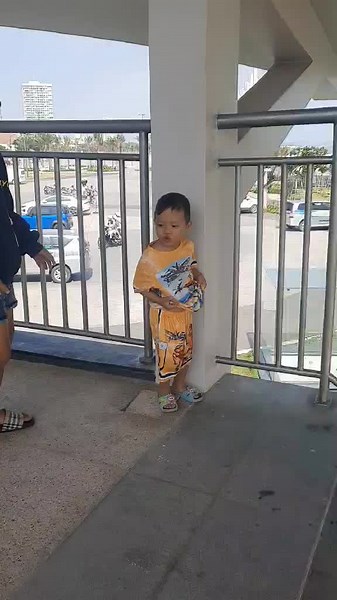 Video của tuan kiet (@tuan.kiet2113) với bản nhạc nhạc nền - Danh Tuấn Trung