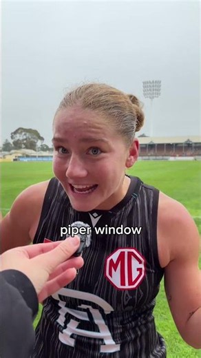 the messages they've been waiting for xx #afl #aflw #footy #taylorswift #traviskelce