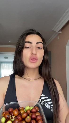 Exploring Unique Round Brown Fruits