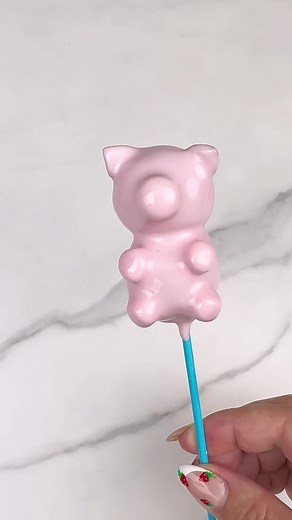 Pig Cake Pop Tutorial and DIY Ideas