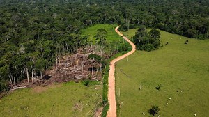 Planet remains in peril despite signs of progress, new climate report says