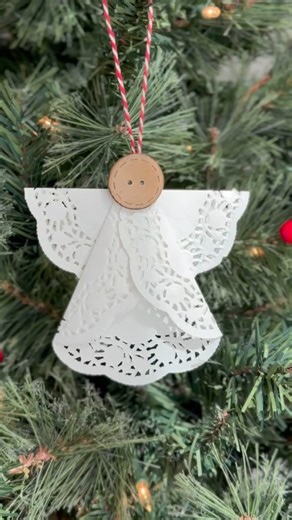 1.3M views · 18K reactions | Make cute little angels from paper doilies! Fun Christmas craft to do with your kids. https://www.itsalwaysautumn.com/doily-angel-ornament.html | It's Always Autumn | Facebook