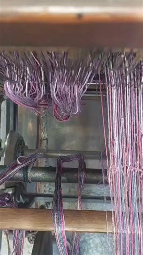 44K views · 740 reactions | Part 5 of the alpaca-rose tweed: tying-in! Joining 696 knots 殺 | The Weaving Shed | Facebook