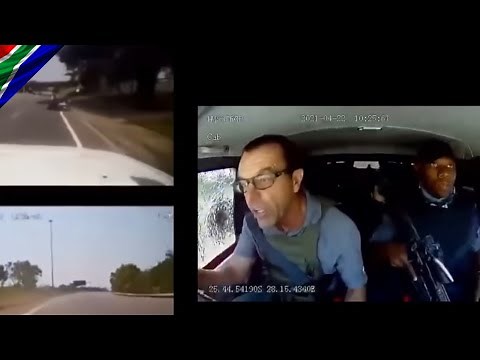 🇿🇦 Cash in Transit Heist Leo Prinsloo and Lloyd Mthombeni Front Inside cab, Rear View