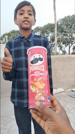 Pringles chips
