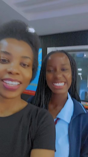 Lovely Surprise from Daughter: Heartwarming Reunion at Work