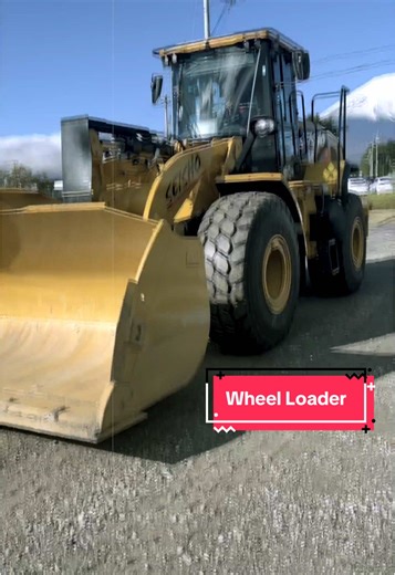 新しく加わったホイールローダーの紹介