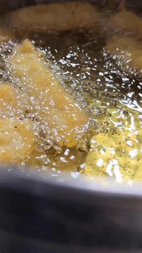 Frog Leg Pudding on Instagram: "French fries are Belgian… but these are French 🇫🇷 Crispy. Golden. And not what you think. Full recipe on my YouTube channel. French fries aren’t always potatoes 👀 These are French… and that’s all I’ll say. Full recipe in bio. #foodreels #homecooking #crispy #comfortfoood"