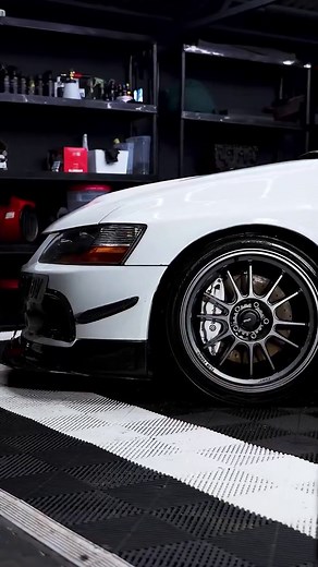 Exploring the Mitsubishi Lancer Evolution with 4G63t Turbo Engine