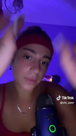 ASMR INAUDIBLE😌 Yt: Viti Asmr Ig: viti.bertuna. #asmr #asmrsounds #asmrtiktoks #asmrvideo #tapping #asmr_tingles✨ #tingles #asmrtriggers #asmrvisual #fastasmr