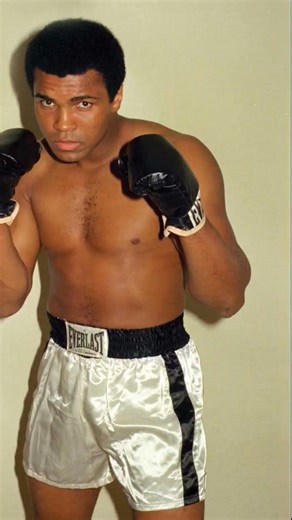 Muhammad Ali talking about the greatness of Allah #boxing #interview