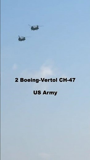 US Army 2 Boeing Vertol CH47 bei Stuttgart