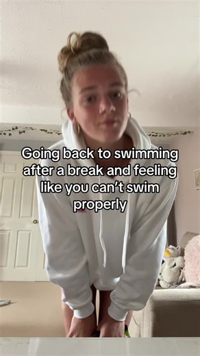 Comparing Swimmer Body vs. Runner Body: What's the Difference?