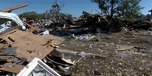 Deadly explosion shocks Pine Ridge neighborhood