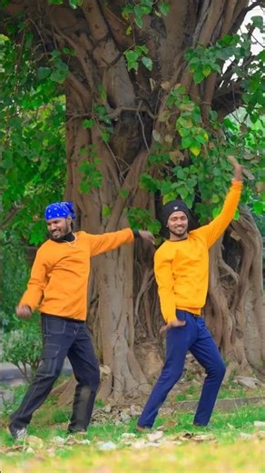 Thumak Thumak Pahari Song Dance Video | Gulabi Sharara | Ajay Poptron Dance Video