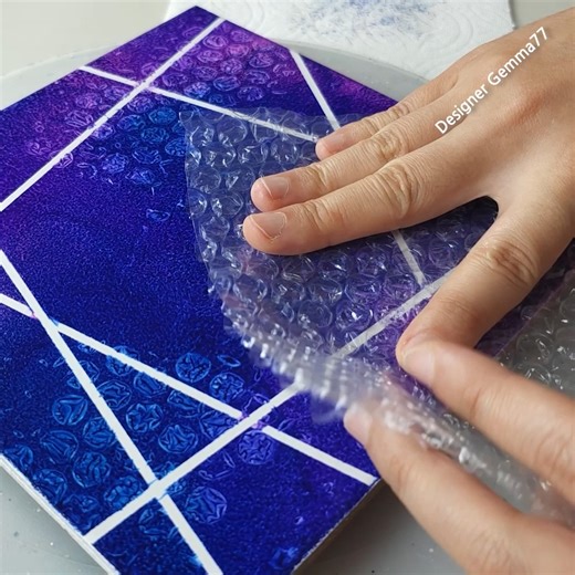 141K views · 1.4K reactions | Easy Abstract Painting Ideas - All the paints I used were acrylics mixed with water. | Designer Gemma77 | Facebook