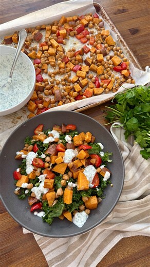 Herby Tri-Color Sheet Pan Meal with Lemon Greek Yogurt Sauce ✨🍋// This herby tri-color sheet-pan meal is one of my go-tos when I want something nourishing, flavorful, and easy enough to make on repeat. Minimal prep, minimal cleanup, and it almost always means leftovers - which is a win in my book 🙌🏻 Eat as is, top with roasted salmon or grilled chicken, or pair with baked tofu for a delicious meal 🍽️ 🫶🏻 Ingredients: 2 medium sweet potatoes 1 medium red bell pepper 15.5 oz can garbanzo bean