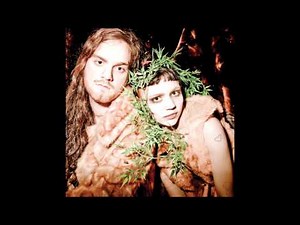 Grimes - Crystal Ball
