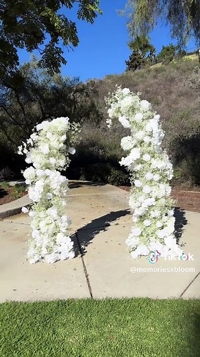 Elevate Your Ceremony with a Stunning Silk Floral Arch