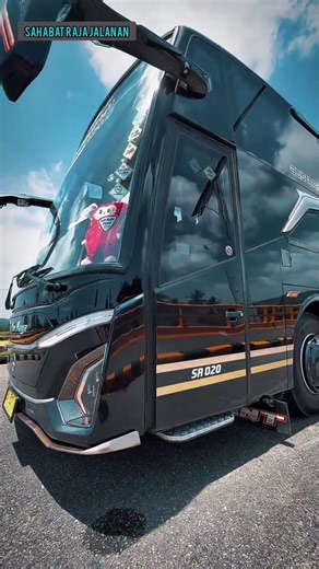 bus sultan ray menampilan jb 5 terbaru #subscribe #sahabatrajajalanan #busmania