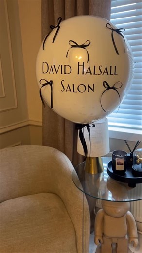 Liverpool Balloons on Instagram: "The Glass Bow Bubbles 🖤 #balloons #balloonsdecoration #liverpoolballoons #heliumballoon #balloonsofinstagram"
