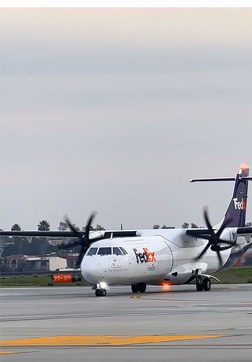 FedEx Feeder ATR 72-600F: Cargo Operations at Tijuana