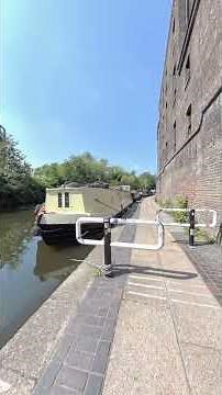 Strolling Along London’s Regent’s Canal: 4K London Walking Tour - Sunny - King’s Cross to Camden.