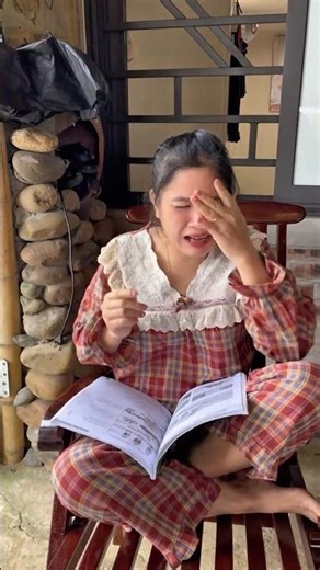 😴 The Epic Battle Between Sleepiness and Awakening! 😂 #funnymoments #coffeeenergy