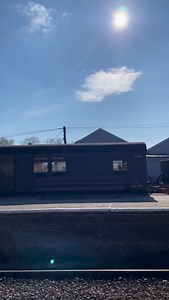 The walks we do are all about finding and embracing the best of British countryside and culture. Pubs are a non-negotiable of course, but we’ve also been lucky to visit vineyards, distilleries, stately homes and galleries and other gems along the way, including two very cute steam trains! We discovered the @bluebell_railway as part of a phenomenal spring walk around East Grinstead and just this past weekend took a ride on @thewatercressline on our way home from a beautiful walk along the South D