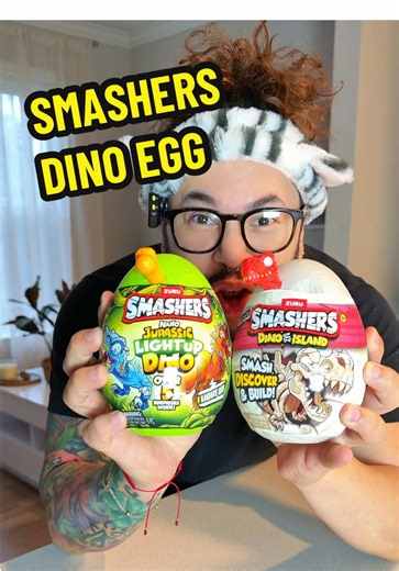 Abriendo huevos Zuru Smashers Dino