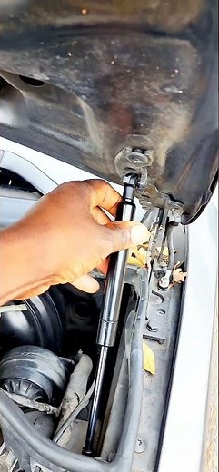How to Replace Hood Support Struts On Your Car