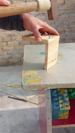 Idrees Crafter on Instagram: "Screw installation tip #trendings #virałpost #foryoupage❤️😍 #diy #woodworking #woodart #woodcraft"