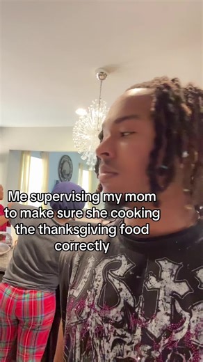 just gotta make sure👀#thanksgiving #fyp #dexter #thanksgivingdinner | Thanksgiving Food