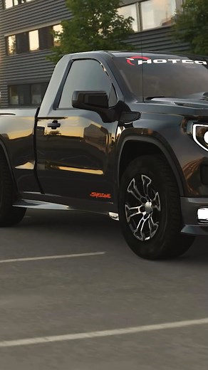 GMC Syclone 6X6 Muscle Truck #syclone #gmcsyclone #GMC #conceptcars #automotive | HotCars