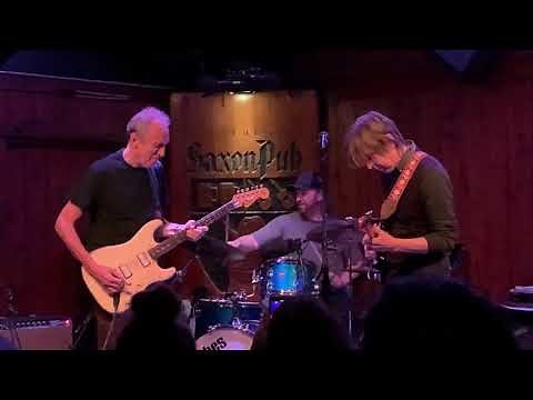 Michael Landau Liquid Quartet w/Eric Johnson - "Renegade Destruction"; Saxon Pub, Austin (10/25/19)