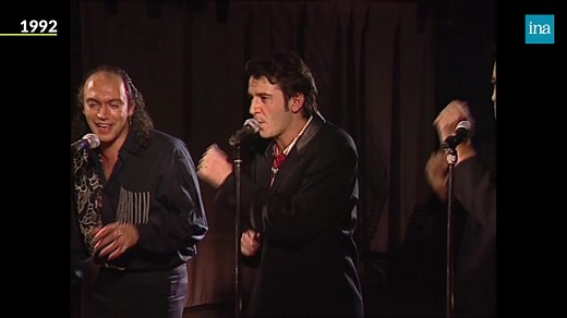 POW WOW 🎶🎵 En 1992, l’album "Regagner les plaines" est certifié disque de diamant avec plus d’un million d’exemplaires vendus en France ! Cette année-là, le quatuor interprète en plateau les titres phares "Le lion est mort ce soir" et "Le chat". | INA