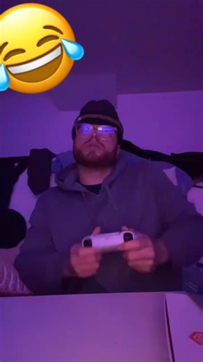 Playing BF6 be like 🤣