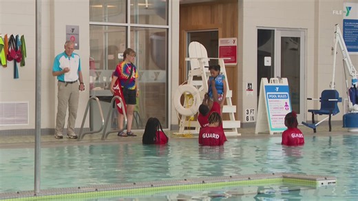Louisville YMCA accepts job applications for summer lifeguards
