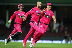 BBL 2023-24: Nathan Lyon parts ways with Sydney Sixers, joins Melbourne Renegades