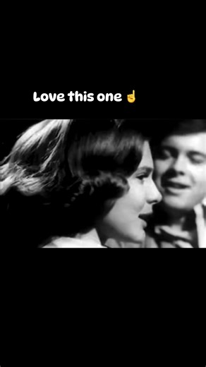 #retrobeauty #vintage #retrohair #oldcommercial #hair