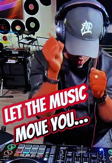 Let the music move you! #djdave #housemusic #djblends