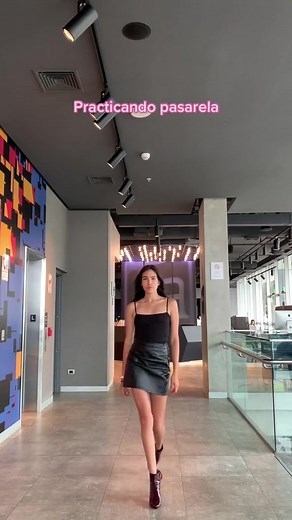 Casting Mood: Practicando Pasarela con Modelos Peruanos