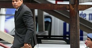 Condenado pelo assassinato de Mércia Nakashima processa irmão da vítima e apresentador da Band