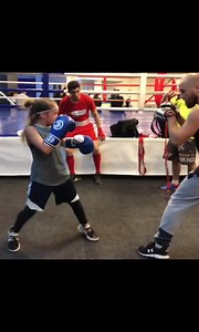 Superwoman punch👩‍🎤 #boxing #kira #makogonenkoteam #boxeo #boxingtraining #champion #just #up #boxinggirl #ukraineboxing #usaboxing #usa #boxing👊 #nation #onwardnation #hardworkpayoff #hard #jump #punch #boxinglife | Kira Makogonenko