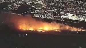 New fast-moving 'Auto Fire' breaks out in Southern California